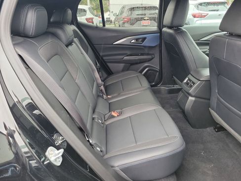 Used 2026 Chevrolet Equinox EV LT image 17