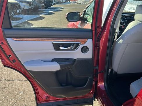 Used 2022 Honda CR-V Touring image 21