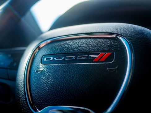 Used 2022 Dodge Durango GT image 16