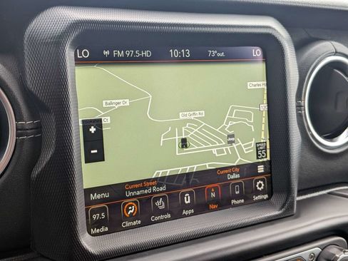 Used 2020 Jeep Gladiator Overland AWD/4WD image 21