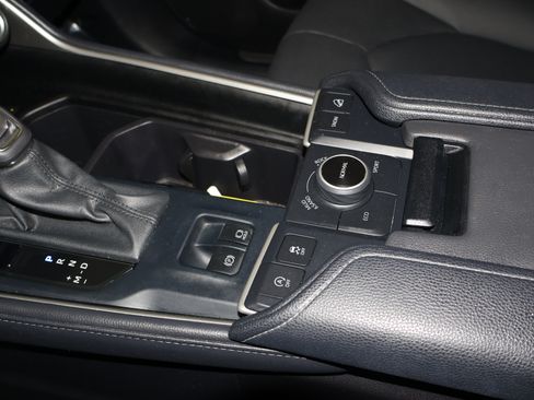 Used 2025 Toyota Grand Highlander Platinum image 32