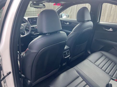 Certified 2023 Kia Forte GT w/ GT2 Package image 11