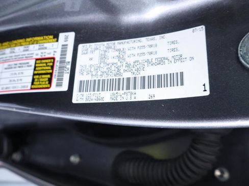 Used 2015 Toyota Tundra SR5 w/ SR5 Upgrade Package RWD image 40