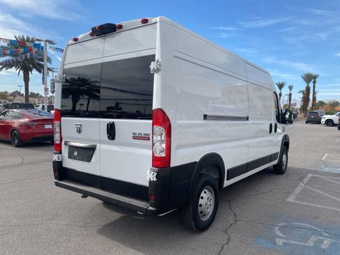Used 2022 RAM ProMaster 2500 image 6
