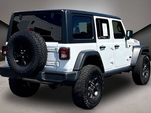 Used 2022 Jeep Wrangler Unlimited Sport AWD/4WD image 6