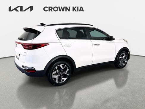 Used 2022 Kia Sportage EX w/ EX Technology Package FWD image 5