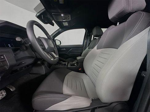 Used 2024 Toyota Tacoma TRD Sport image 7