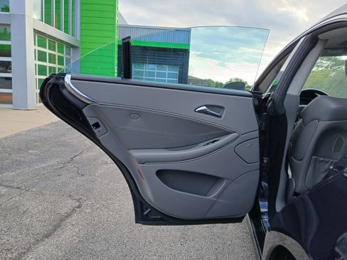 Used 2008 Mercedes-Benz CLS 63 AMG image 15