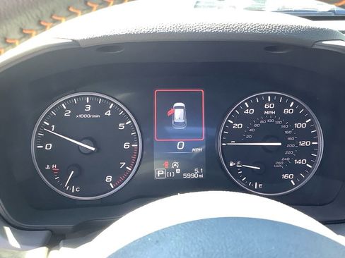 Certified 2025 Subaru Crosstrek 2.5i Limited w/ Crosstrek Mirror Package image 10