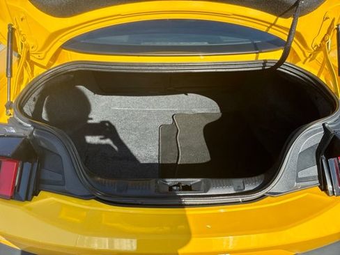 Used 2024 Ford Mustang Coupe RWD image 7