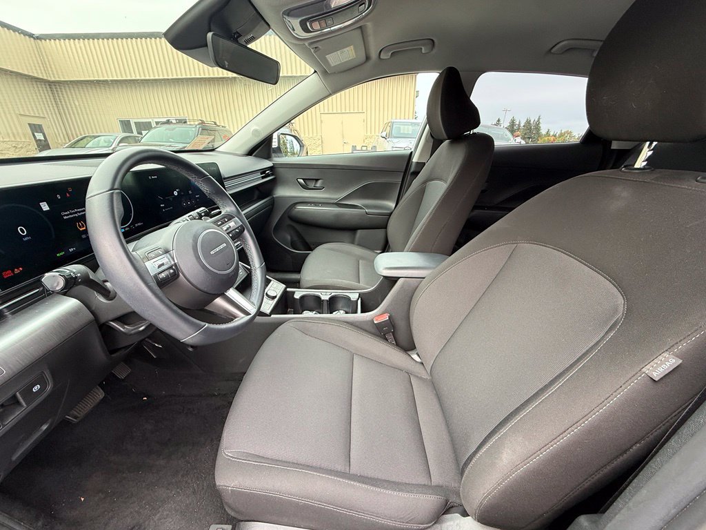 Certified 2025 Hyundai Kona SEL FWD image 10