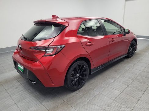 Used 2021 Toyota Corolla SE w/ Special Edition FWD image 9