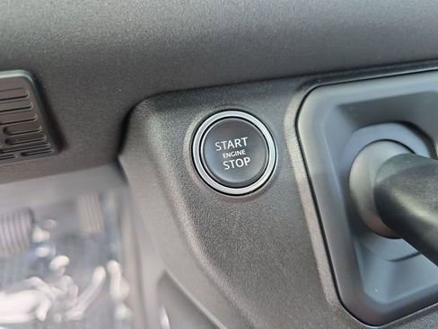 Used 2022 Land Rover Defender 90 X-Dynamic S image 20