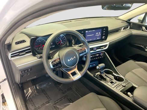 Used 2022 Kia K5 LXS image 7