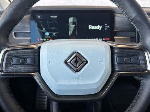 Used 2024 Rivian R1S Adventure AWD/4WD image 23
