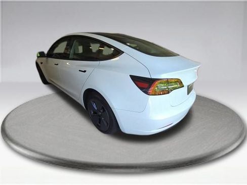 Used 2023 Tesla Model 3 Standard Range RWD image 7