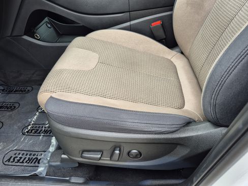 Certified 2023 Hyundai Santa Fe SEL FWD image 20