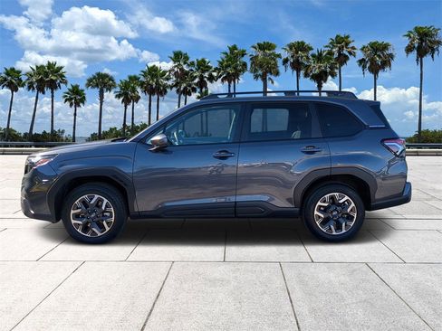 Certified 2025 Subaru Forester Premium image 6