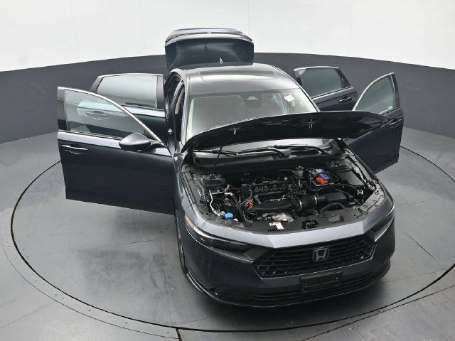 Used 2023 Honda Accord EX image 46