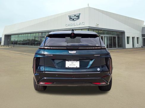 Used 2024 Cadillac Lyriq Sport RWD image 5