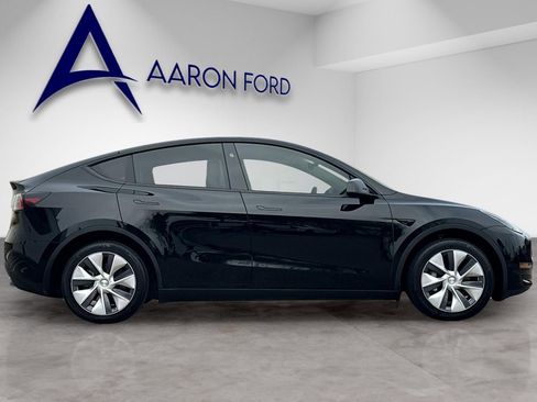 Used 2023 Tesla Model Y Long Range image 6