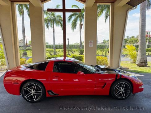 Used 1999 Chevrolet Corvette Coupe w/ Performance Handling Pkg RWD image 58