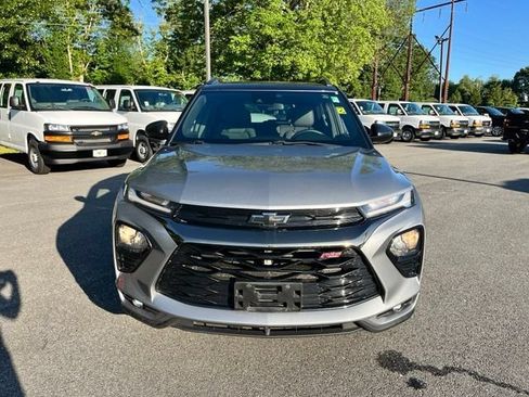 Used 2023 Chevrolet TrailBlazer RS AWD/4WD image 3