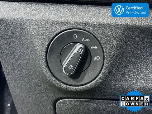 Certified 2024 Volkswagen Jetta S image 10