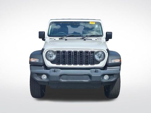 Used 2024 Jeep Wrangler Unlimited Sport w/ Convenience Group AWD/4WD image 4
