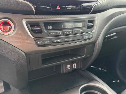 Used 2023 Honda Ridgeline Sport image 22