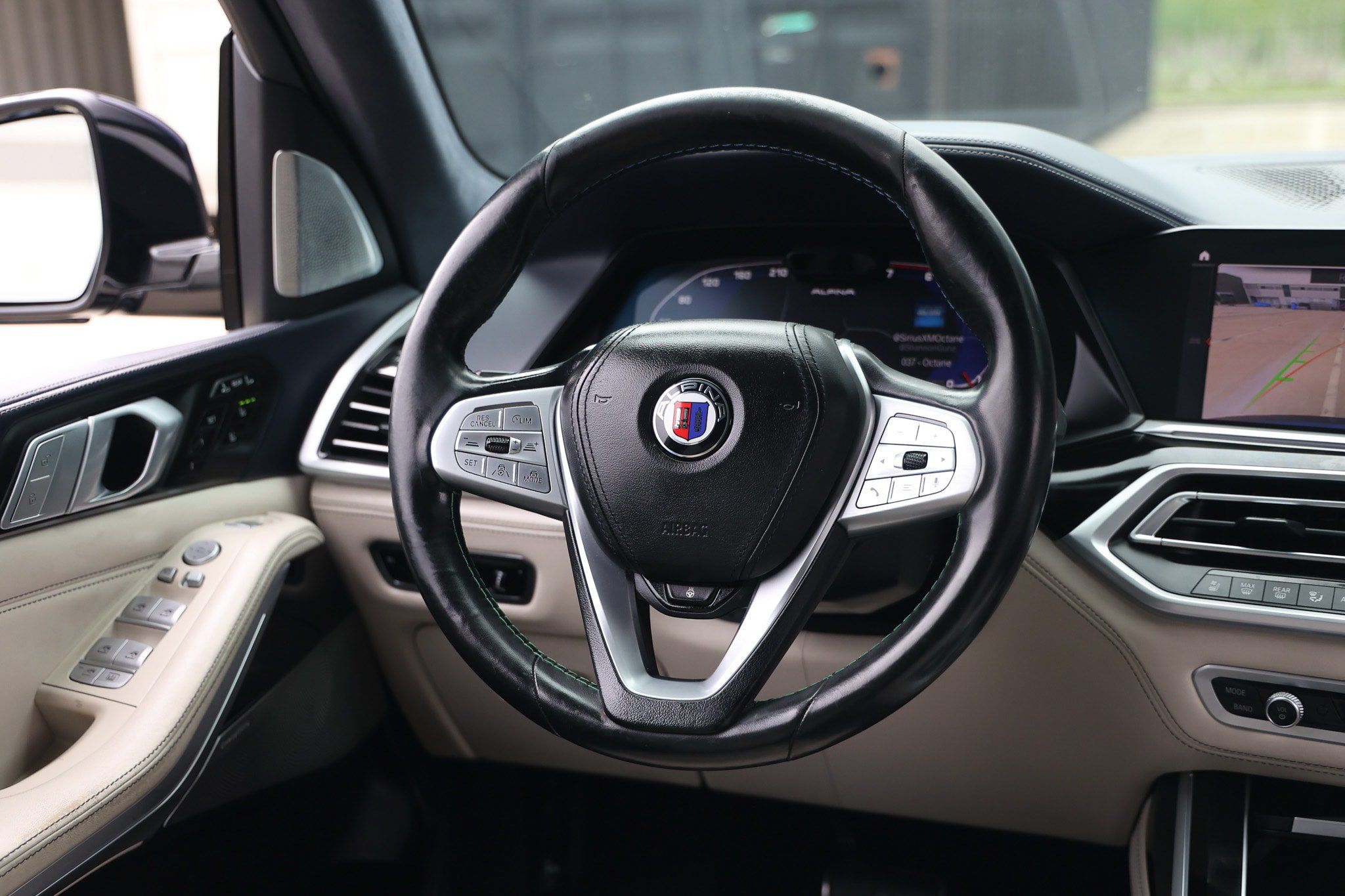 Used 2021 BMW ALPINA XB7 AWD/4WD image 39