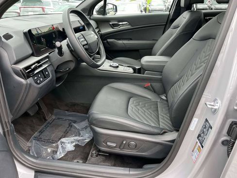 Certified 2026 Kia Sportage X-Line AWD/4WD image 16