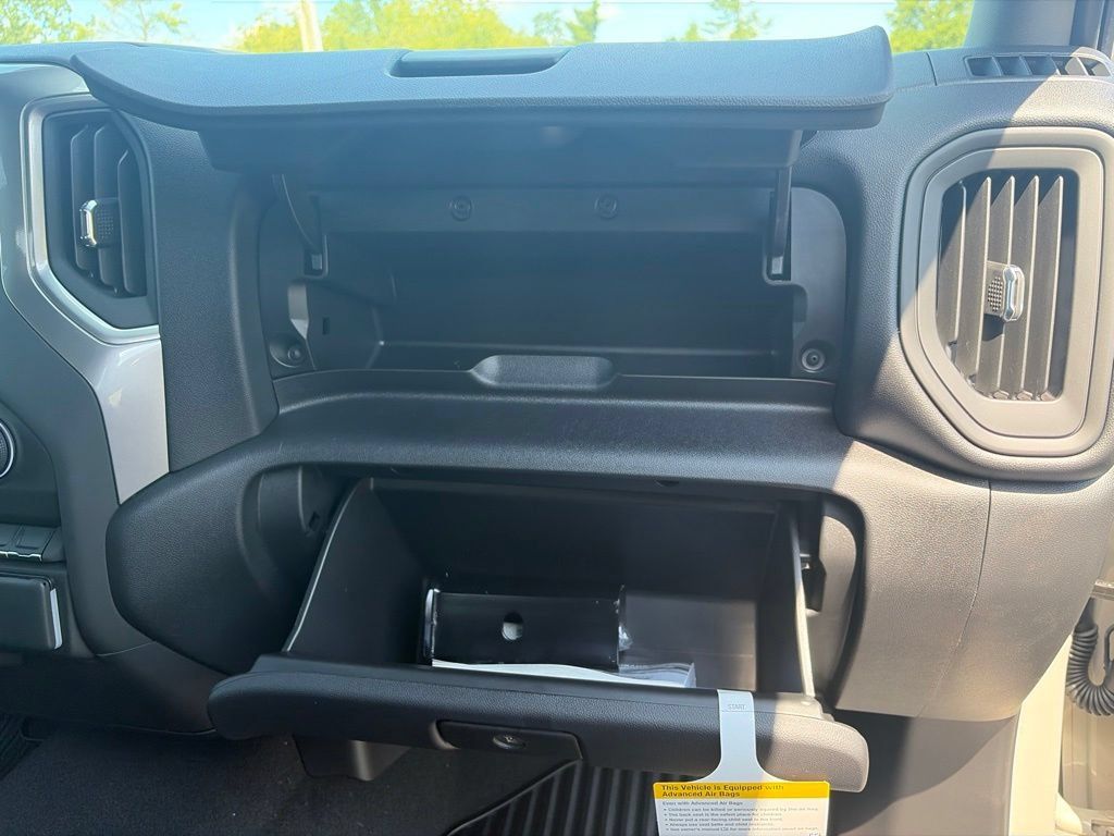 New 2026 Chevrolet Silverado 2500 Custom w/ Custom Value Package AWD/4WD image 35