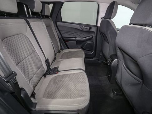 Used 2022 Ford Escape SE w/ Cold Weather Package AWD/4WD image 18