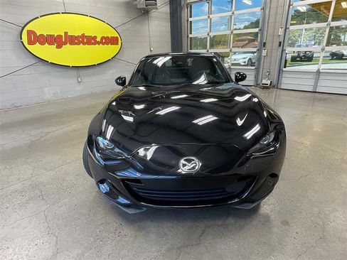 Used 2024 MAZDA MX-5 Miata RF Grand Touring RWD image 8