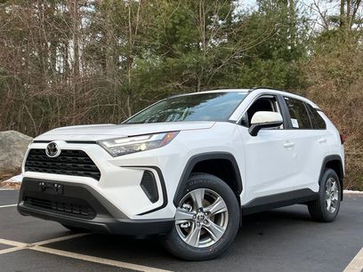 New 2025 Toyota RAV4 XLE w/ Convenience Package