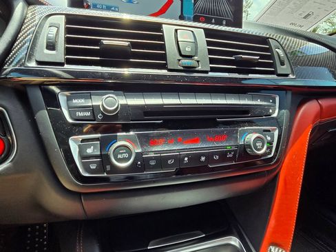 Used 2015 BMW M3 RWD image 31