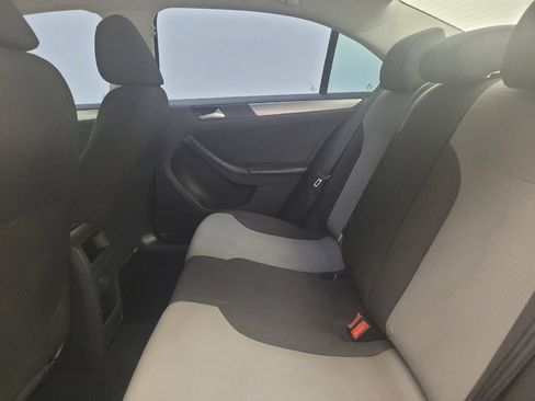 Used 2017 Volkswagen Jetta S FWD image 18
