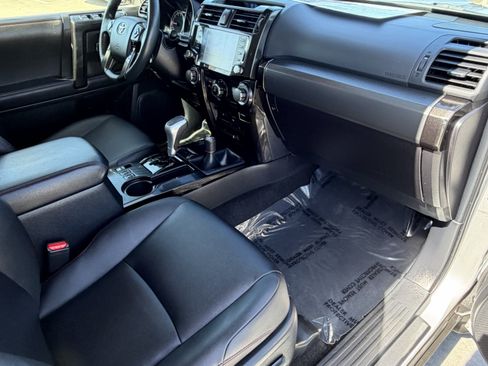 Certified 2023 Toyota 4Runner TRD Off-Road Premium w/ Off Road Premium Plus Package AWD/4WD image 9