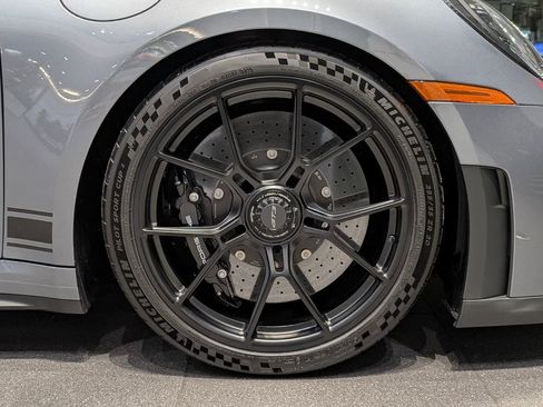 New 2026 Porsche 911 GT3 image 13