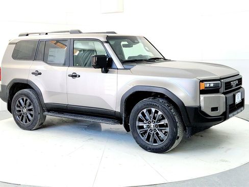 New 2026 Toyota Land Cruiser image 7