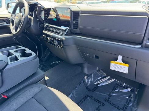 New 2026 Chevrolet Silverado 1500 LT AWD/4WD image 7