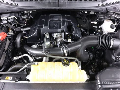 Used 2016 Ford F150 XLT image 43