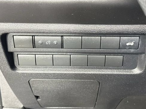 Used 2022 Mitsubishi Outlander SE AWD/4WD image 23