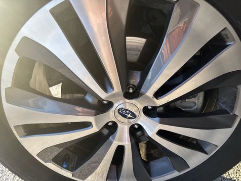 Used 2022 Subaru Ascent Touring w/ Popular Package #2A image 17