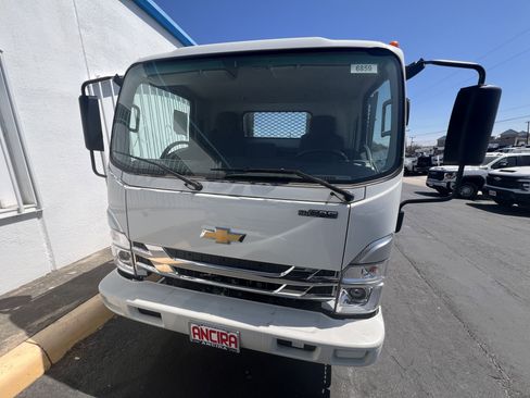 New 2025 Chevrolet Low Cab Forward image 7