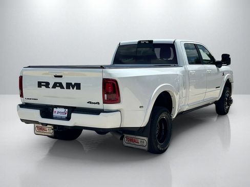 Used 2025 RAM 3500 Limited AWD/4WD image 5