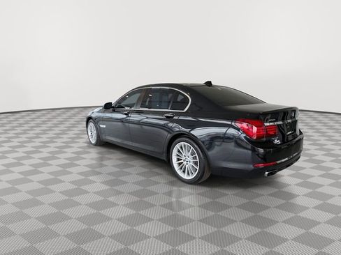 Used 2013 BMW 750Li xDrive AWD/4WD image 7