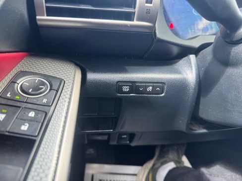Used 2016 Lexus IS 300 AWD image 33
