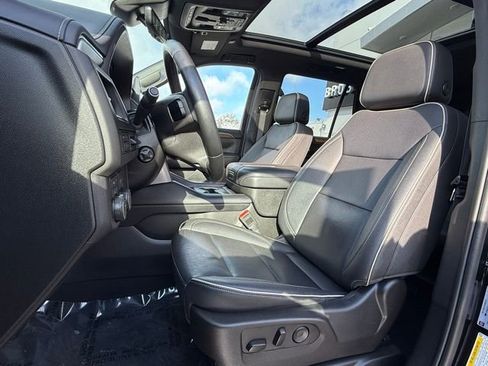 Used 2024 Chevrolet Tahoe Premier w/ Premium Package 2 image 15